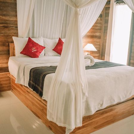 Mertasari Bungalows Ped Екстериор снимка