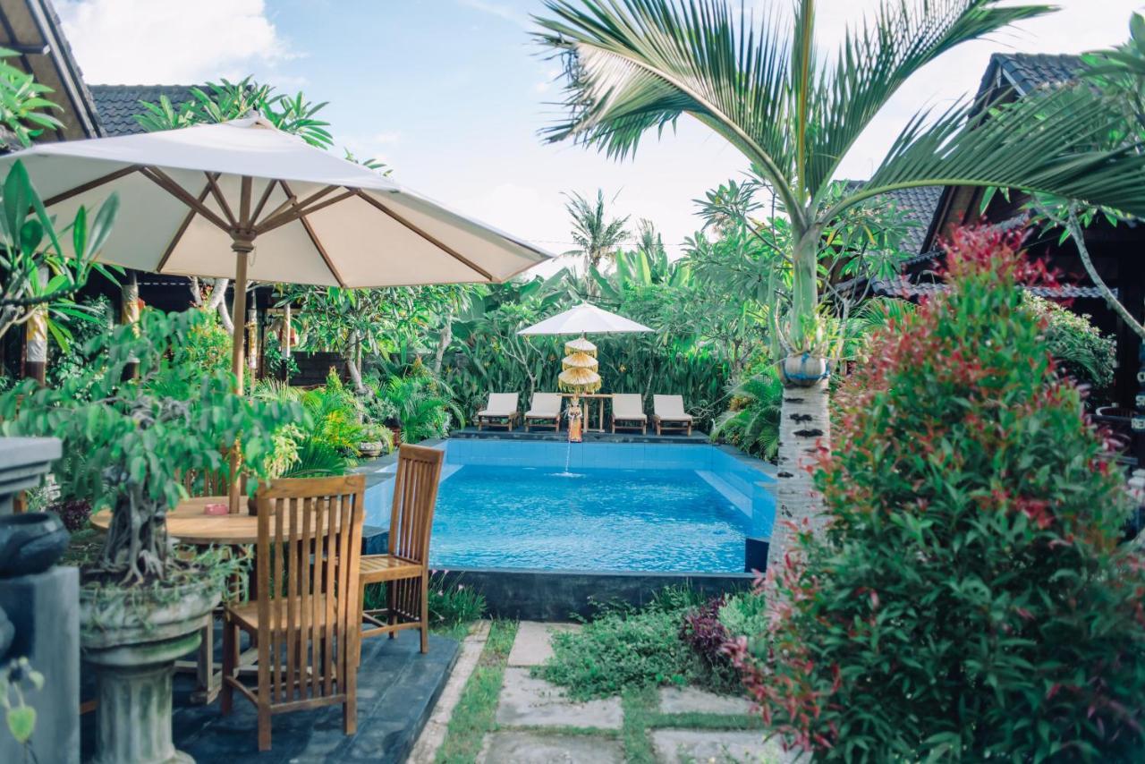 Mertasari Bungalows Ped Екстериор снимка
