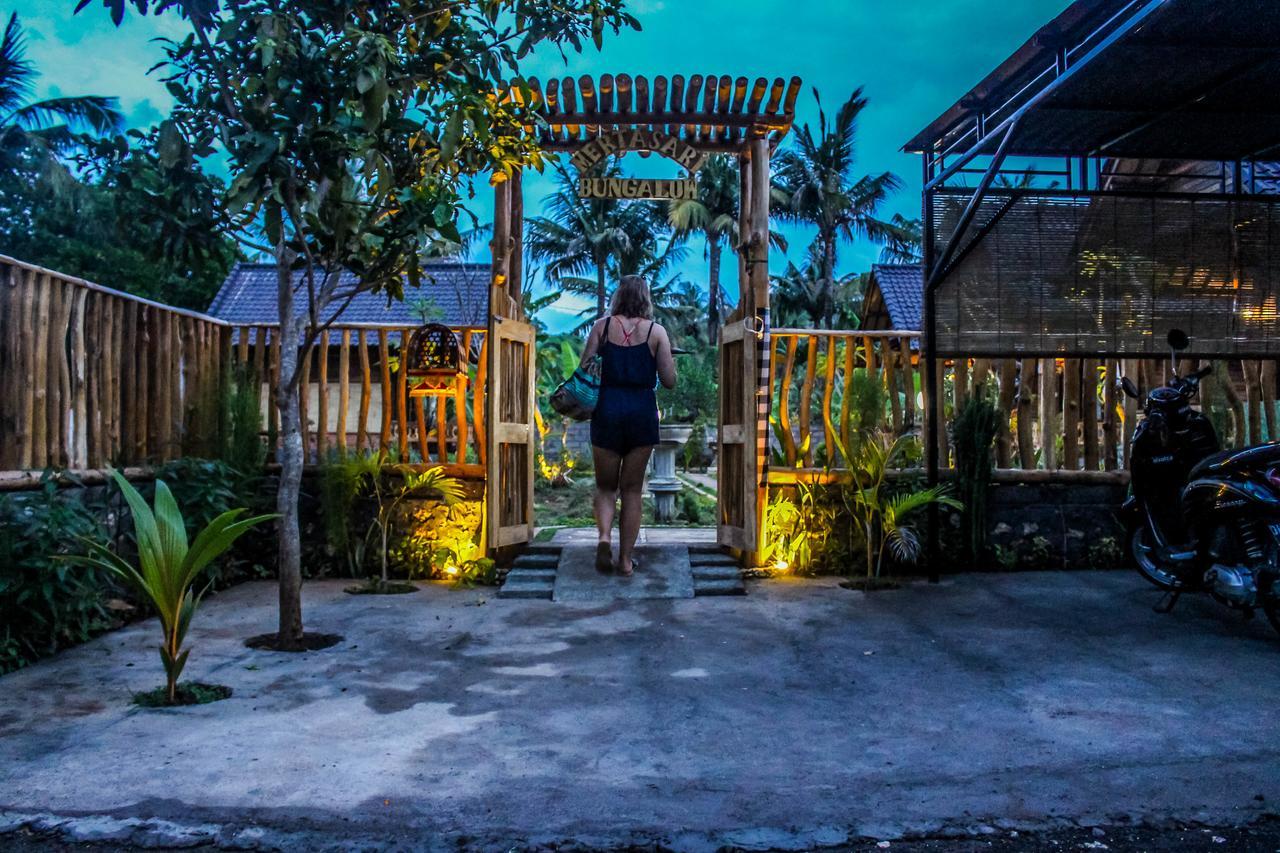 Mertasari Bungalows Ped Екстериор снимка